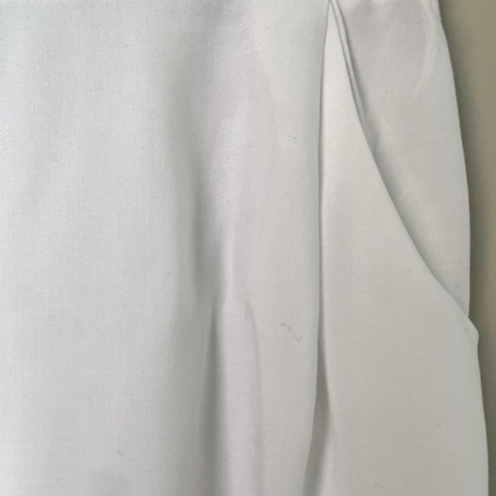 Aritzia Talula size XXS short NWT - Picture 4 of 9